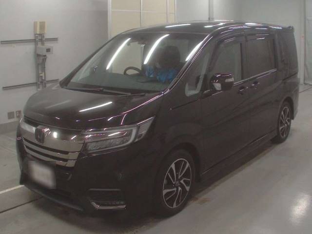 40060 HONDA STEP WAGON RP3 2018 г. (CAA Tokyo)